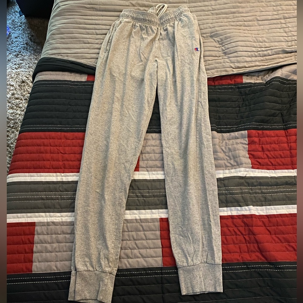 Champion sweatpants size medium